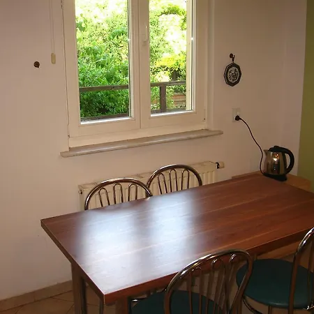 Otium Z Prywatnym Ogrodem Apartman
